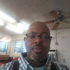 Meet your Posher, Lavar